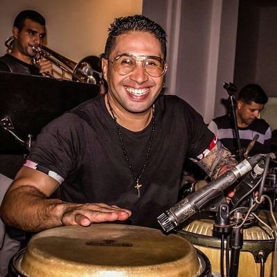 Profile Picture of Richard Alonzo (@richardmusicobs) on Twitter