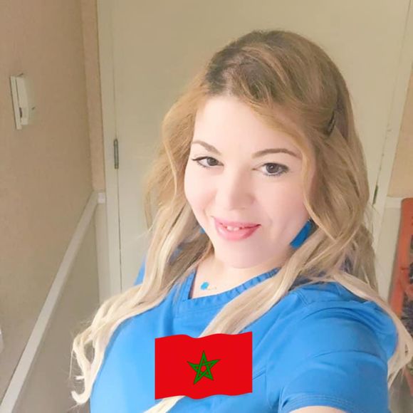 Profile Picture of Emie Elfassy (@emieelfassy) on Poshmark