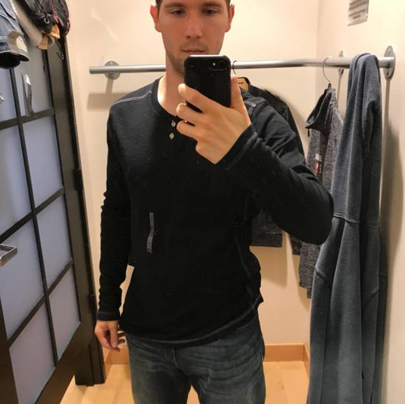 Profile Picture of Cody Studer (@cody13601) on Poshmark