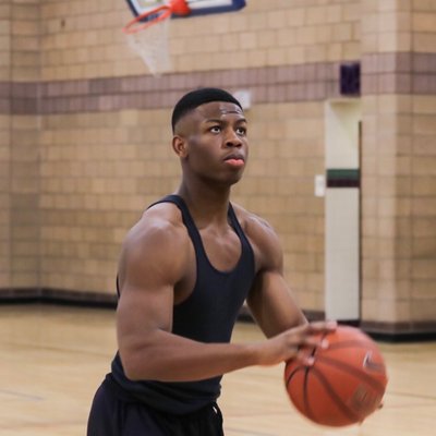 Profile Picture of Emeka Okafor (@Chuuzo_) on Twitter