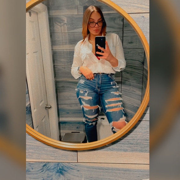 Profile Picture of Doris Rodriguez (@dorislopez11) on Poshmark