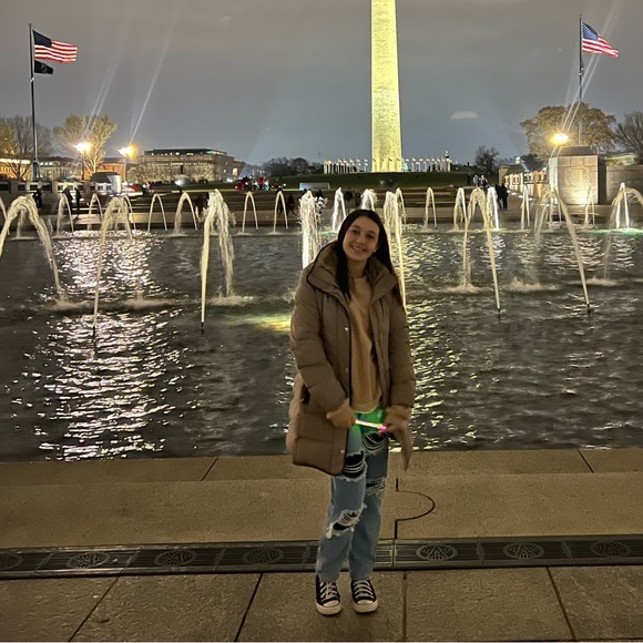 Profile Picture of Hailey Kafka (@haileykafka) on Poshmark