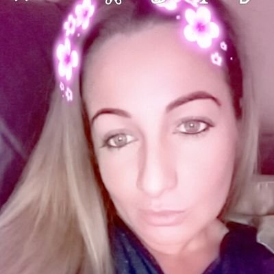 Profile Picture of Stacey McDougall (@StaceyMcDougal2) on Twitter