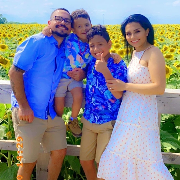 Omar Madrigal - Poshmark Profile Picture of Omar Madrigal (@o_madrigal) on Poshmark