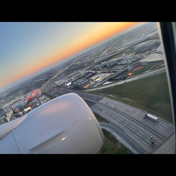 Profile Picture of Adriana Waters (@adrianawaters) on Poshmark