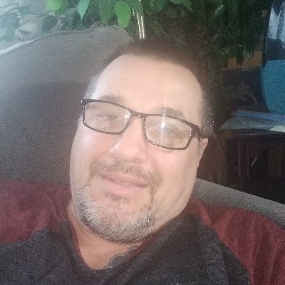 Profile Picture of Tony Viola (@TonyTonyviola) on Twitter