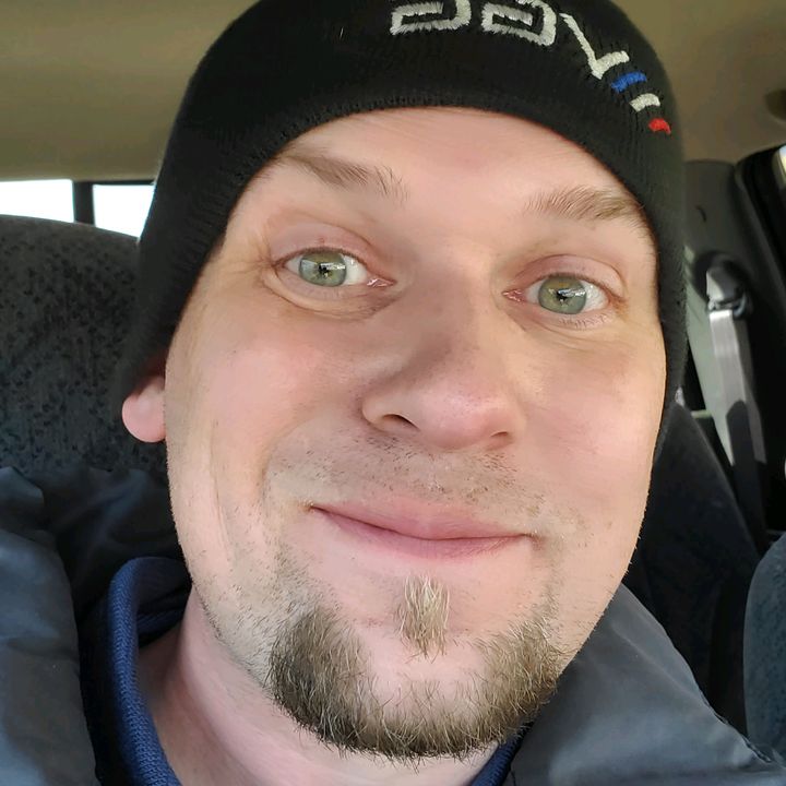 Profile Picture of Mark Bliese (@papamarkypoo) on Tiktok