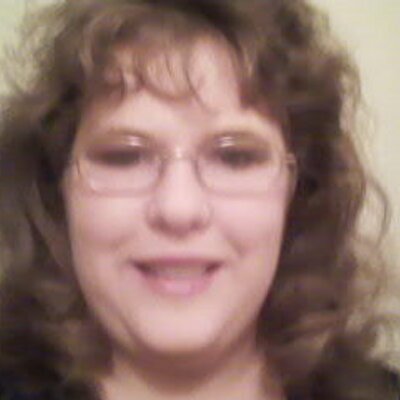 Profile Picture of Elizabeth S. Springs (@esspringsAvon) on Twitter