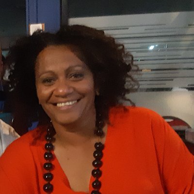 Profile Picture of Naomi Roberts (@NaomiRoberts) on Twitter