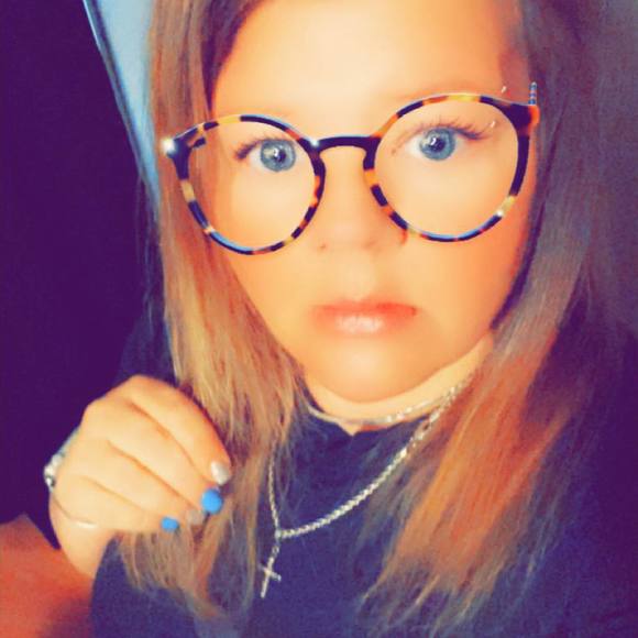 Profile Picture of Leeanne Lorenzo-rosario (@nina8383) on Poshmark