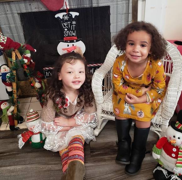 Profile Picture of Crystal Funkhouser (@emileemom2016) on Poshmark