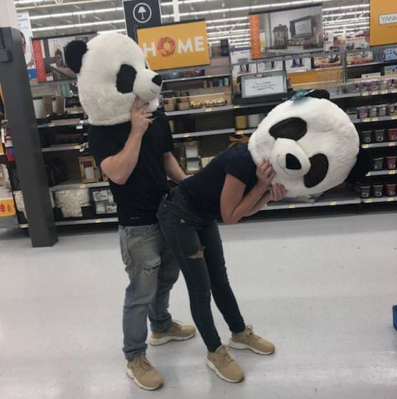 Profile Picture of Kenzie Combass (@jacrispybabe) on Poshmark