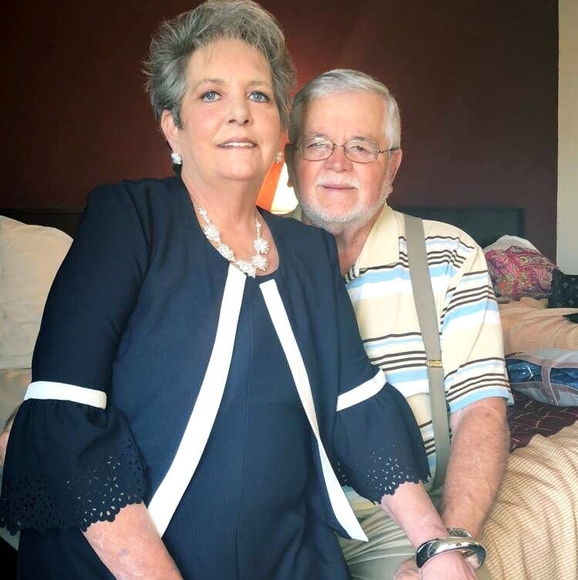 Profile Picture of Catherine Mullins (@catherinemul613) on Poshmark