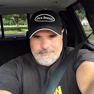 Profile Picture of Baswell Bryan (@BaswellBryan) on Twitter