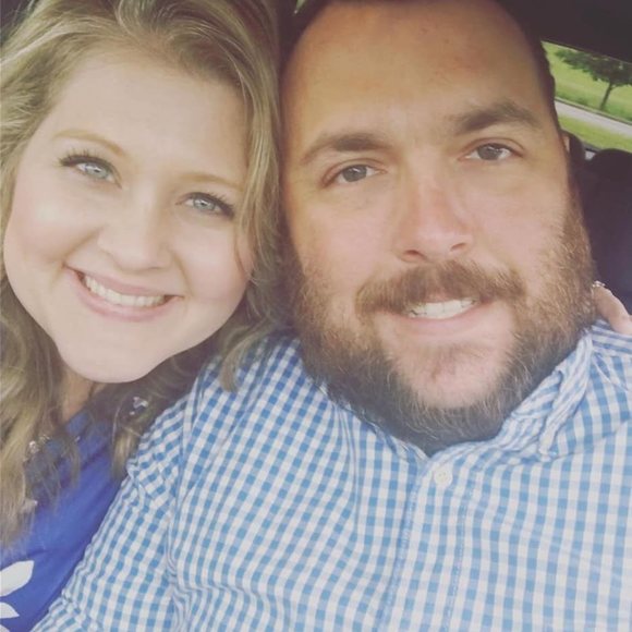 Profile Picture of Hannah Conway (@hannahconway83) on Poshmark
