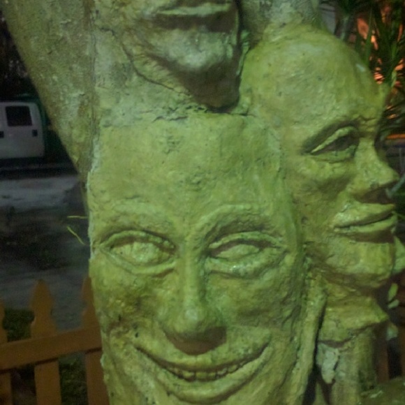 Profile Picture of John Pedrianes (@jlending) on Poshmark