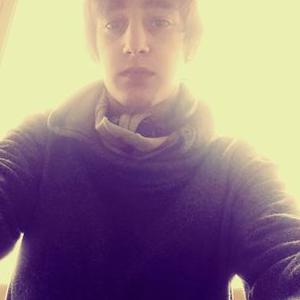Profile Picture of Bryan (@CapronBryan) on Twitter