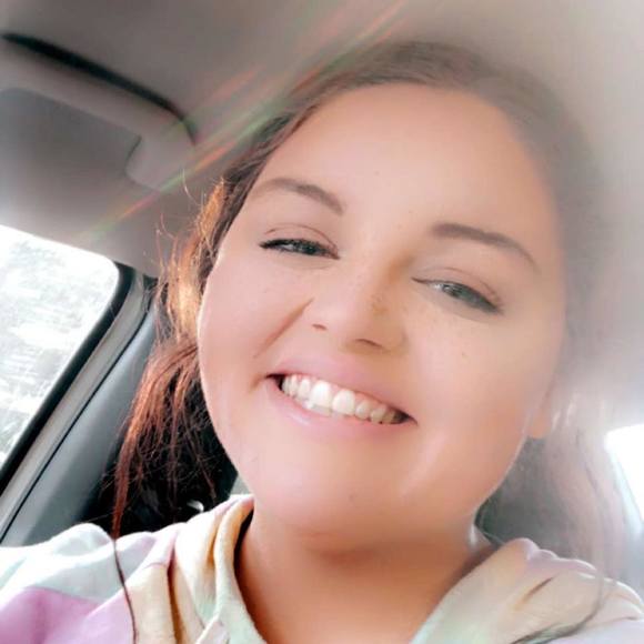 Profile Picture of Alexandria Harrell (@alexbharrell) on Poshmark