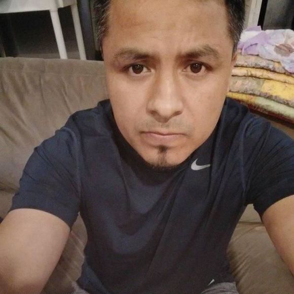 Profile Picture of Jorge Lezama (@escorpio0827) on Poshmark