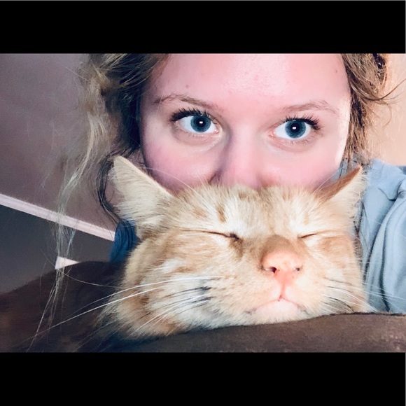 Profile Picture of Edan Casey (@edancasey1) on Poshmark