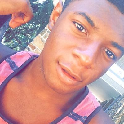 Profile Picture of Jay (@@JAY_BENZ_ALLDAY) on Twitter