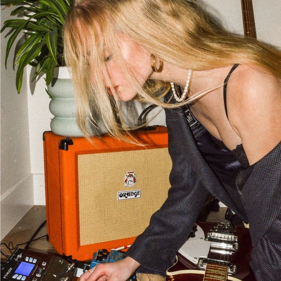 Profile Picture of Hannah Geller (@h_geller) on Poshmark