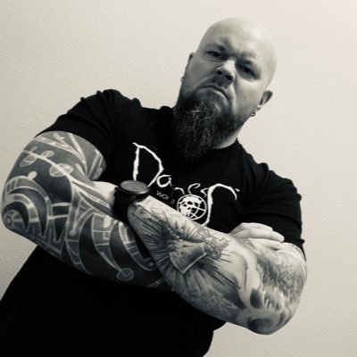 Profile Picture of Inked Bald Guy (@SteveOKruz) on Twitter