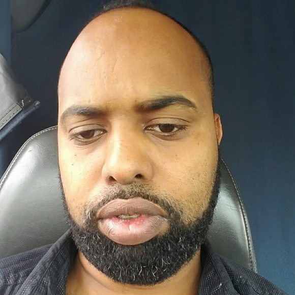 Profile Picture of Abdirahman Abdi (@xirsi) on Poshmark