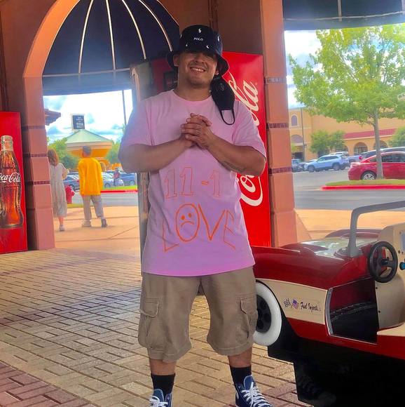 Profile Picture of Alex Hubbard (@alexhubbard622) on Poshmark