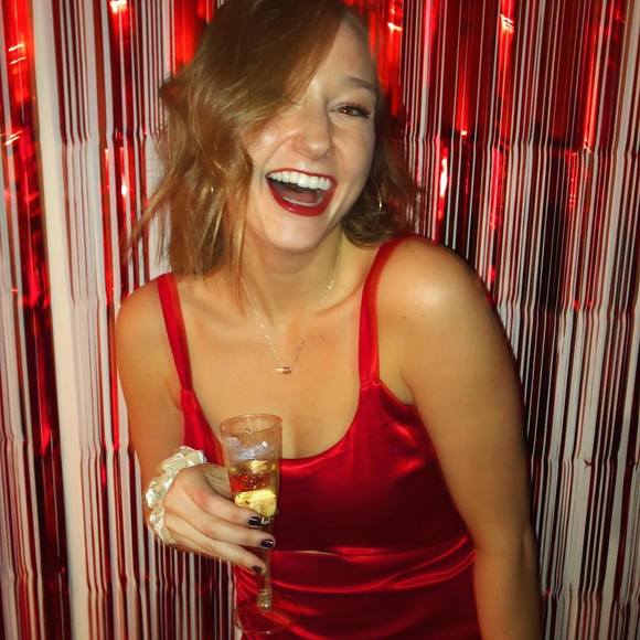 Profile Picture of Emma Freund (@emmafreund12) on Poshmark