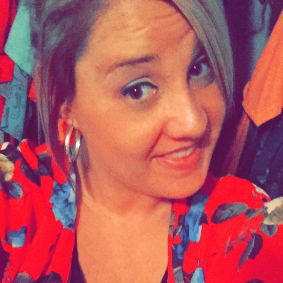 Profile Picture of Krystal Brigman (@krystaldawn1234) on Poshmark