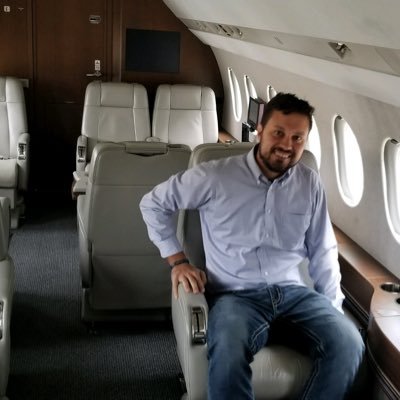 Profile Picture of Mike Sam (@m1kesam) on Twitter