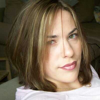 Profile Picture of Nicole Cormier (@nlcormier) on Twitter