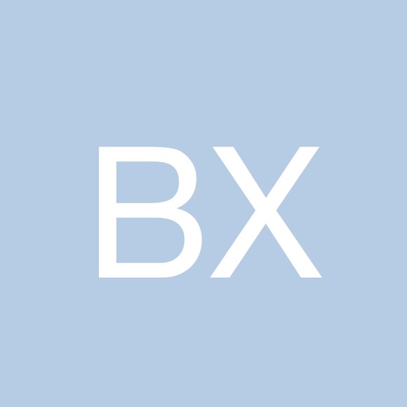 Profile Picture of Bin Xu (@x00011001) on Poshmark