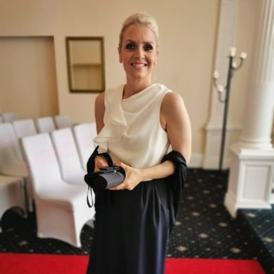 Profile Picture of Jennifer Reid (@jenniferereid) on Twitter