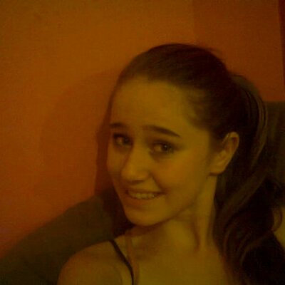 Profile Picture of Jessie Gibbons (@jessiegibbons98) on Twitter