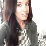 Profile Picture of Steffani Smith ✨ (@behind_the_lookingglass) on Instagram