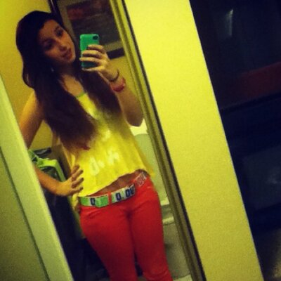 Profile Picture of Ari_Phillips (@Arianna_Malik1) on Twitter