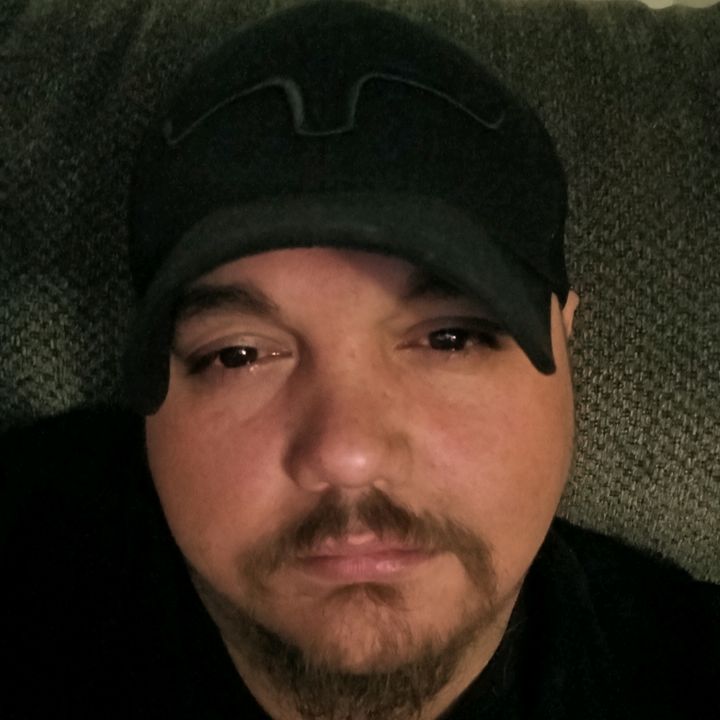 Profile Picture of Joshua Shane Bell (@joshuashanebell) on Tiktok