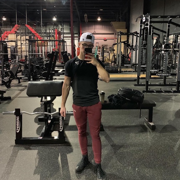 Profile Picture of Trevor Adamson (@tsadamson1) on Poshmark