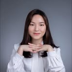 Profile Picture of Crystal Li (@crysta1i) on Facebook