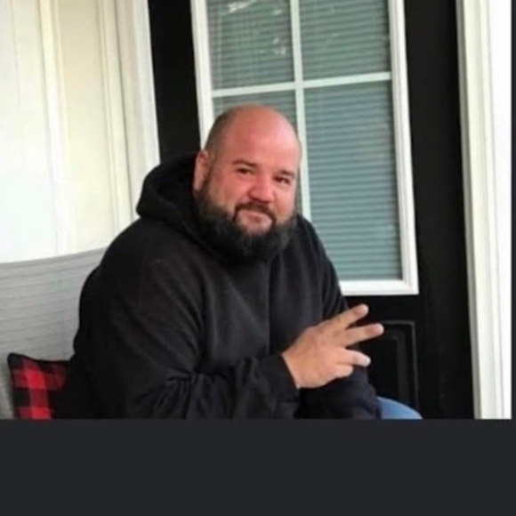 Profile Picture of Christopher Ragan-scott (@crs334) on Poshmark