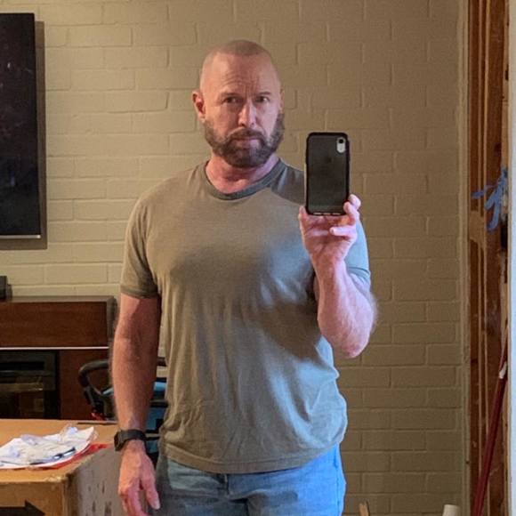 Profile Picture of Steve Reynolds (@iahskr2) on Poshmark
