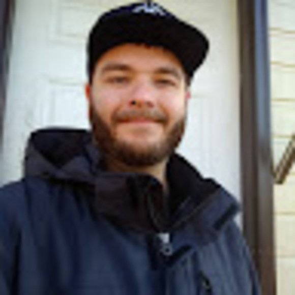 Profile Picture of Jon Fontanes (@fontanesjon) on Poshmark