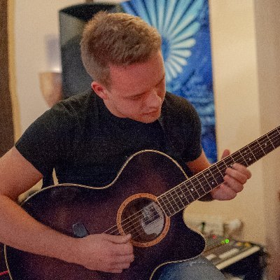 Profile Picture of Janes-Robin Möller (@Roubin_Music) on Twitter