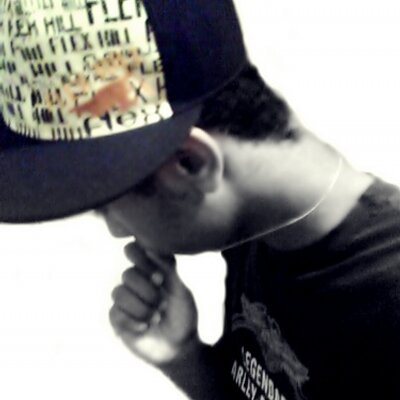 Profile Picture of Dee Silva (@_DeeSilva) on Twitter