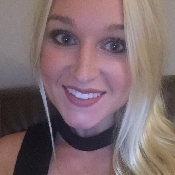 Profile Picture of Katelyn Perkins (@keperkins) on Poshmark