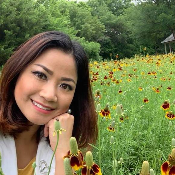 Profile Picture of Phan Thinh (@rain_bow1983) on Poshmark