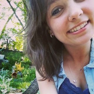Profile Picture of Olivia Stevens (@LiviaaNicole) on Twitter