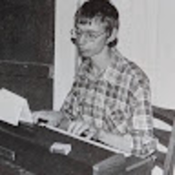 Profile Picture of Joel Healy (@jmh097) on Poshmark